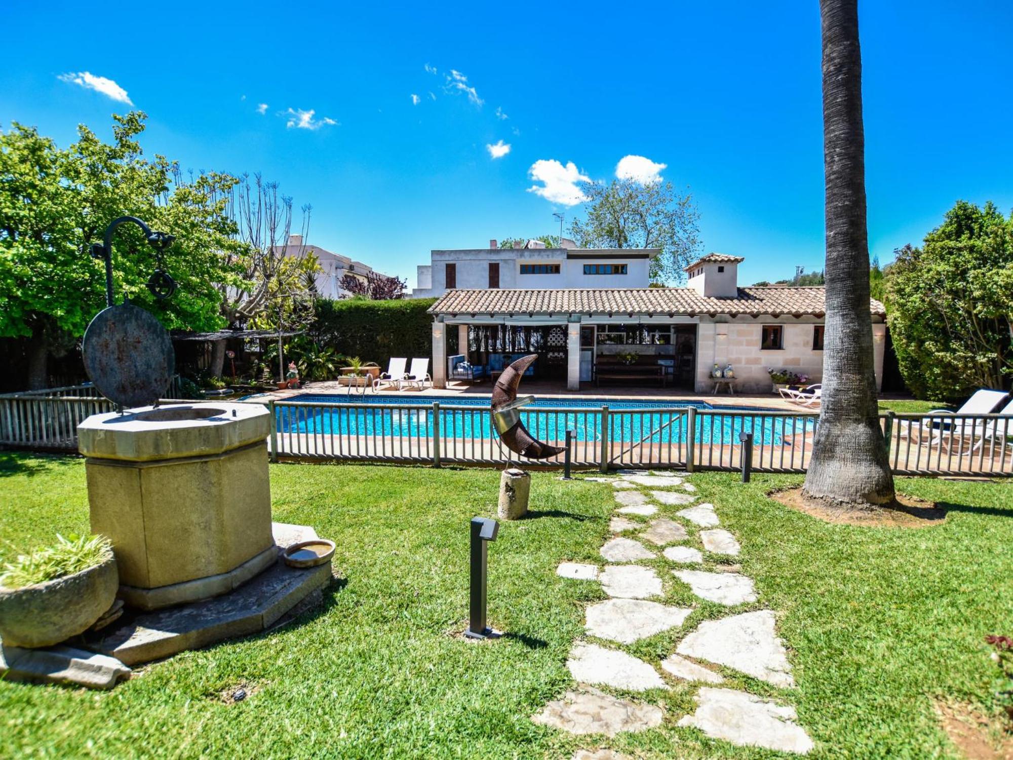 Joan By Interhome Villa Lloseta